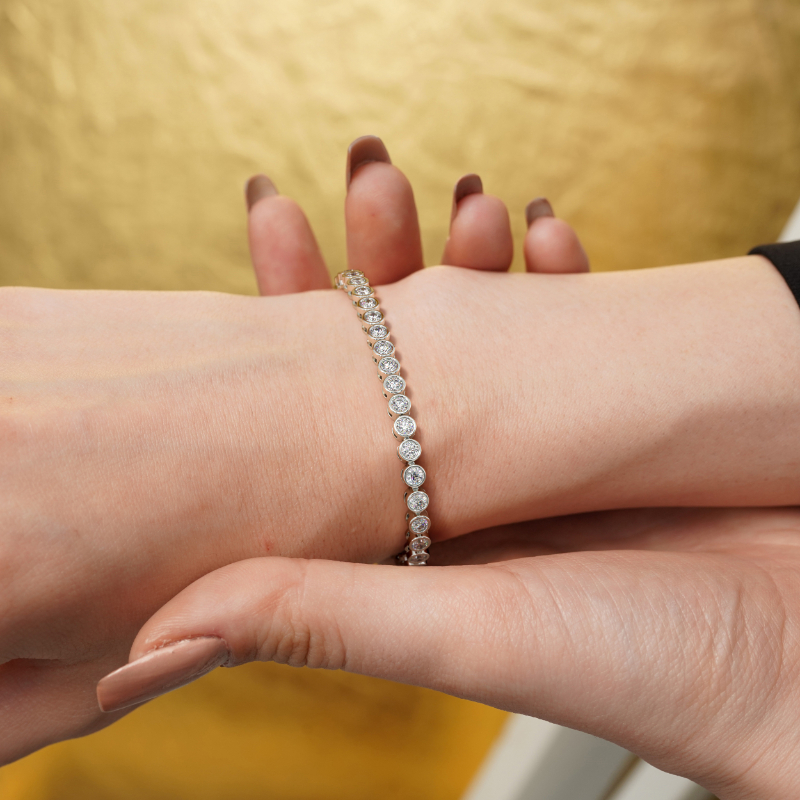 5 CT Lab Grown Classic Bezel Set Diamond Tennis Bracelet Bezel Set In 18K White Gold