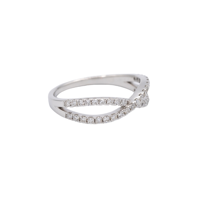 18K White Gold Infinity twist band