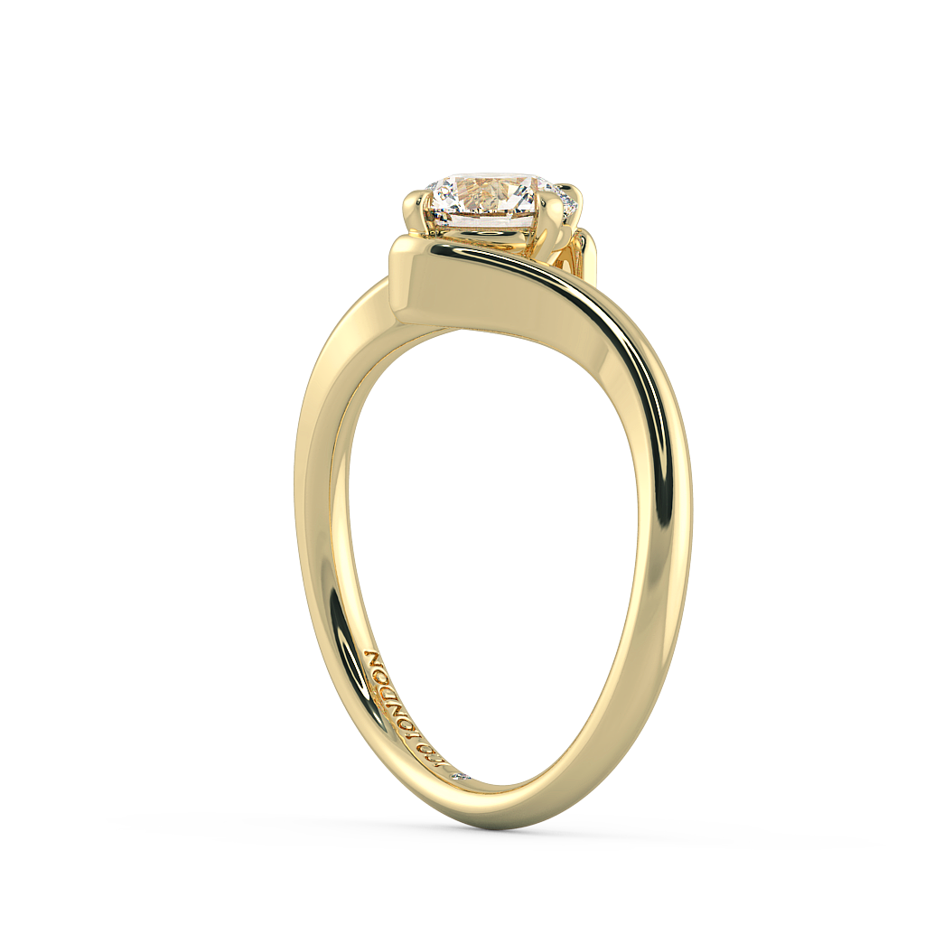Round Solitaire Engagement Rings