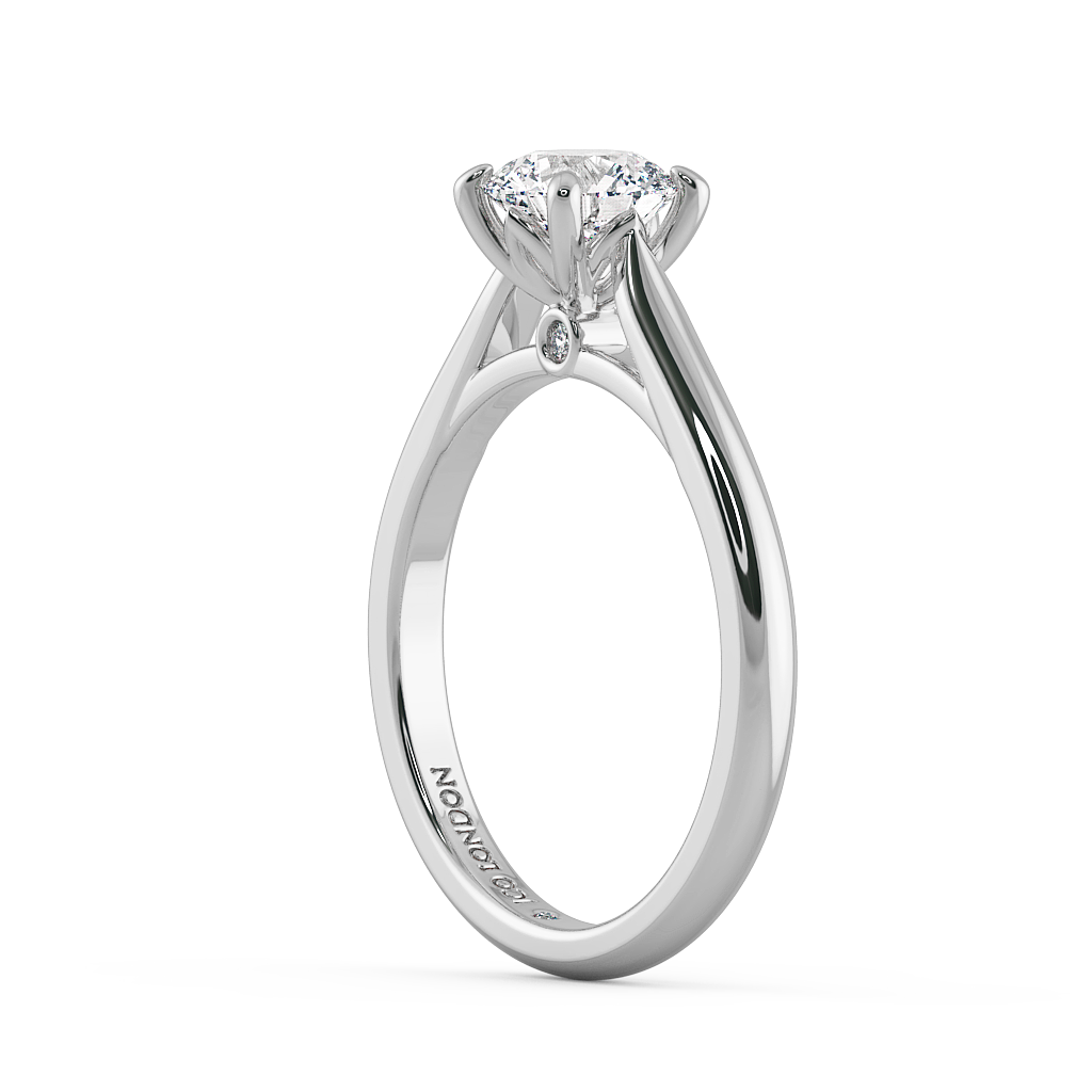 Round Solitaire Engagement Rings
