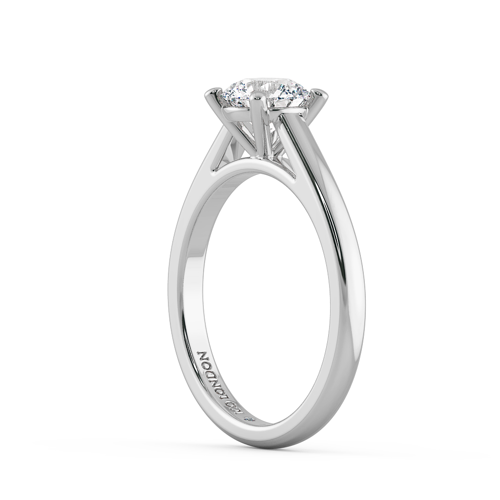 Round Solitaire Engagement Rings
