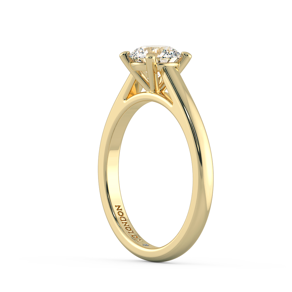 Round Solitaire Engagement Rings
