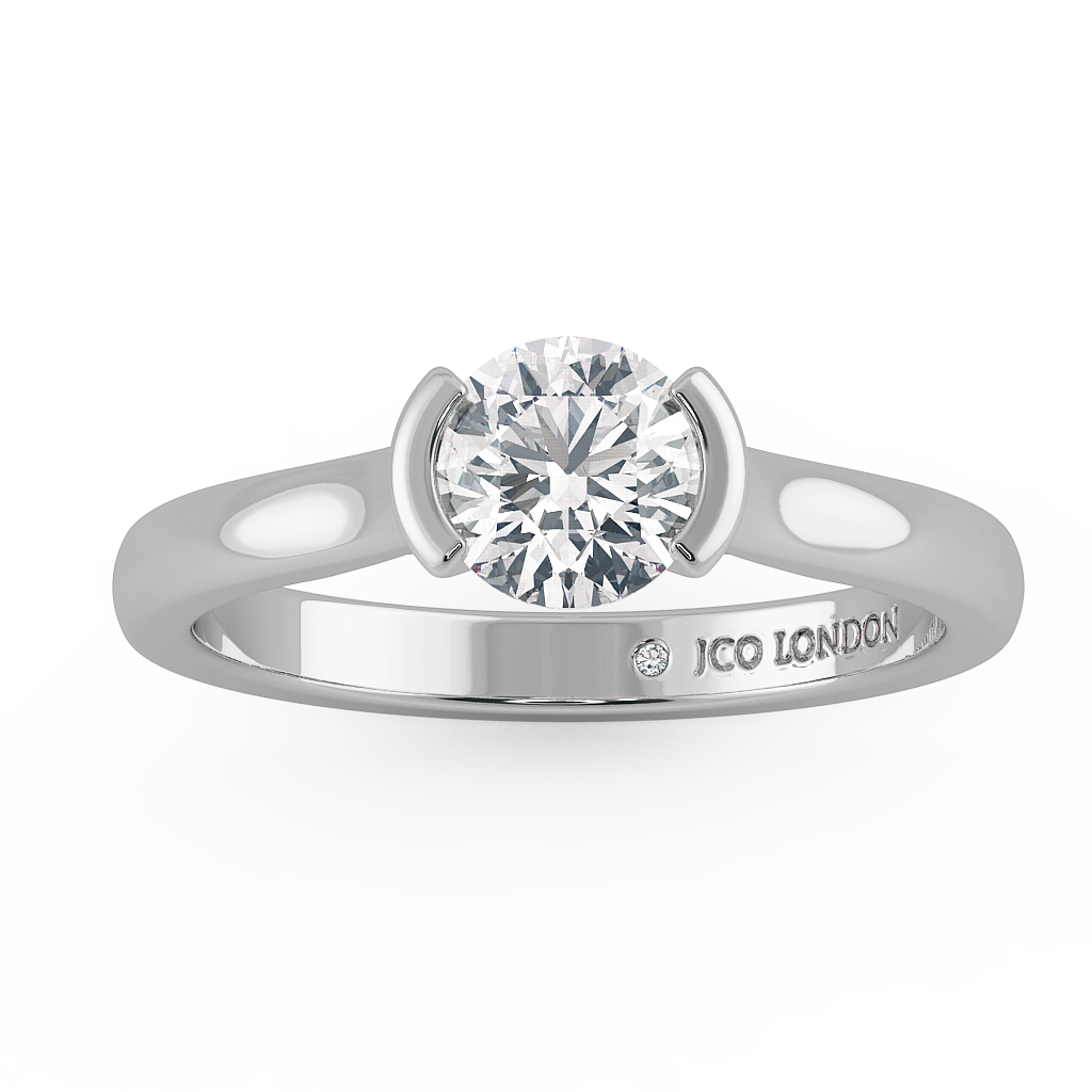 Round Solitaire Engagement Rings