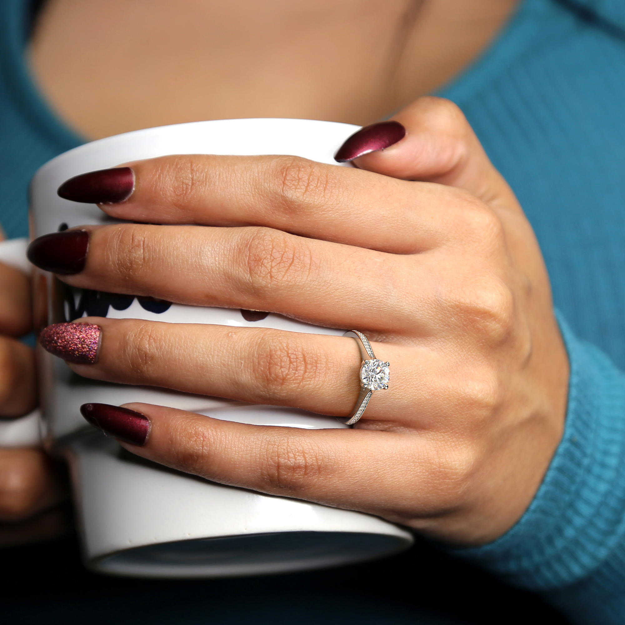 Round Shoulder Diamond  Engagement Rings