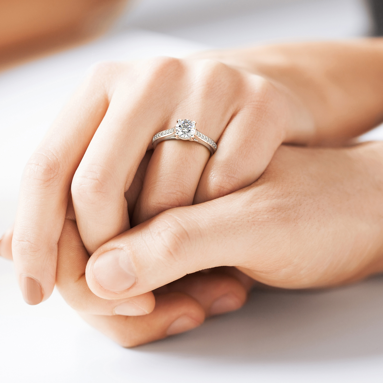 Round Shoulder Diamond  Engagement Rings
